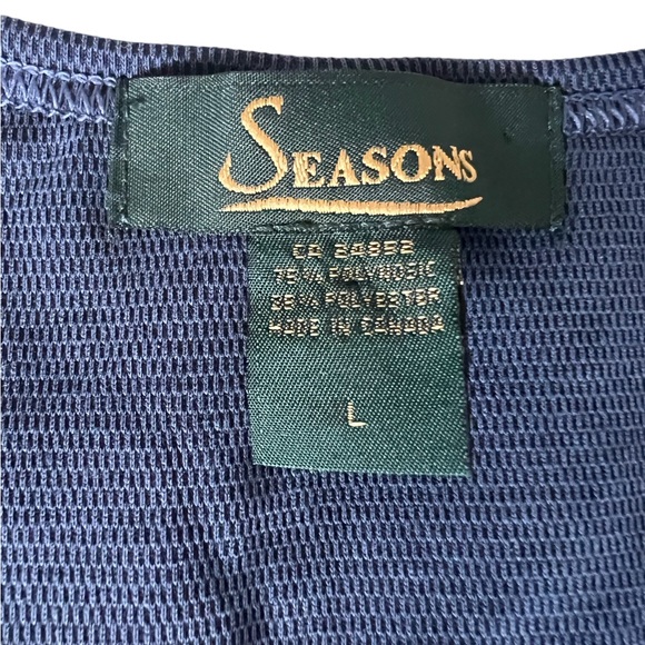 Seasons Navy Blue Casual Soft T-Shirt Size L - Picture 3 of 3